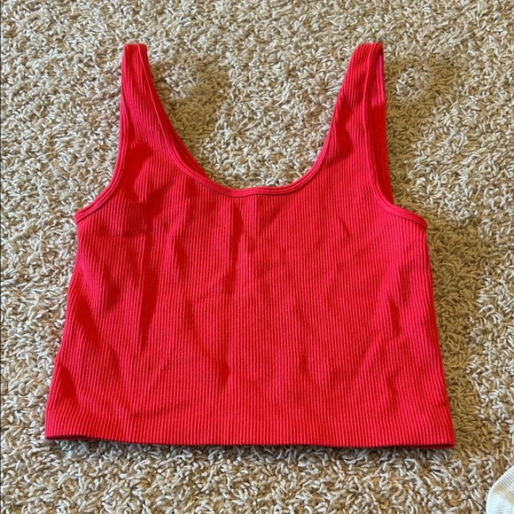 Pink Ribbed Women's Top - Picture 2 of 2